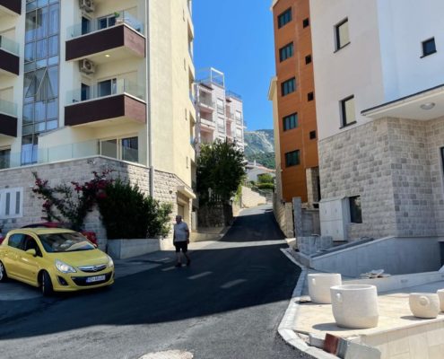 4-Foothpath to the beach: turn to the left