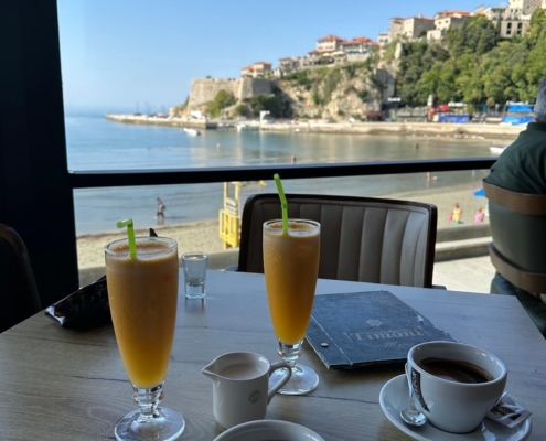Montenegro-Essen-Bars-Restaurants-Lokations