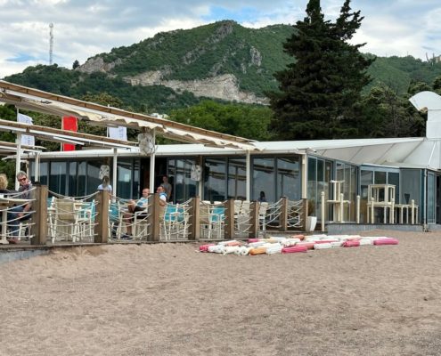 Montenegro-Essen-Bars-Restaurants-Lokations