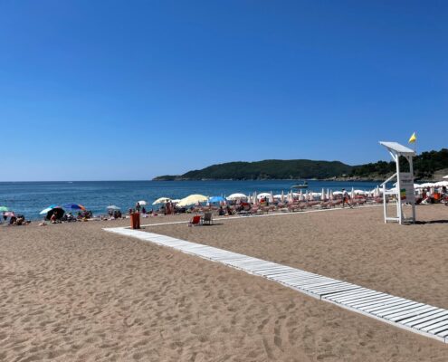 BECICI BEACH - „Bečićka plaža“