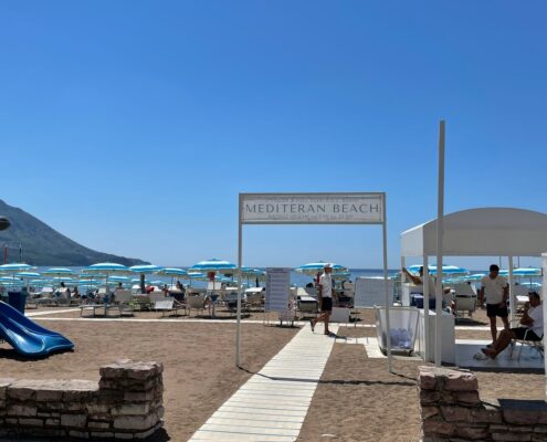 BECICI BEACH - „Bečićka plaža“