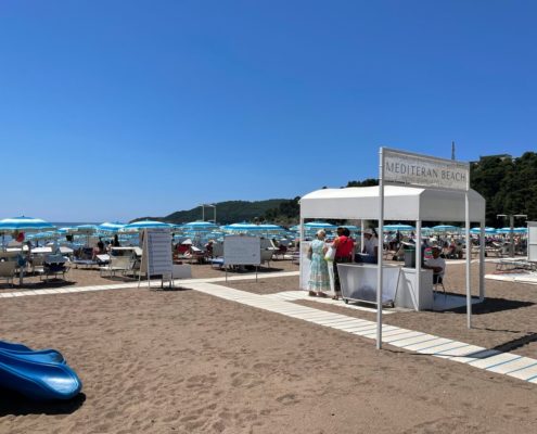 Strand in Beci, Budva, Montenegro